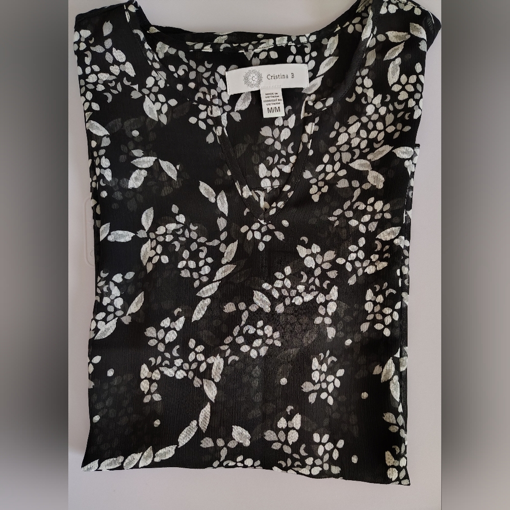 Christina Monochrome Leaf Pattern Blouse